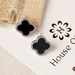 Black Diamond Clover Silver