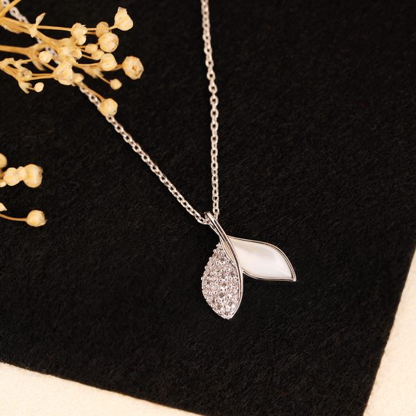 Fin Diamond Pendant-Silver