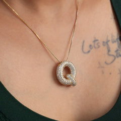 Alphabet Pendant Q