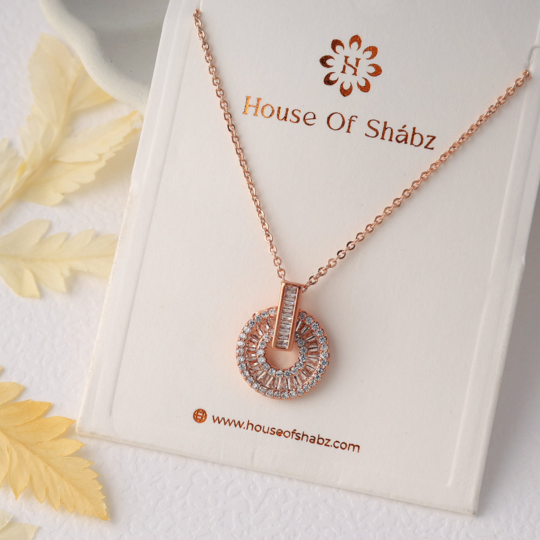 Zinovia Round Pendant