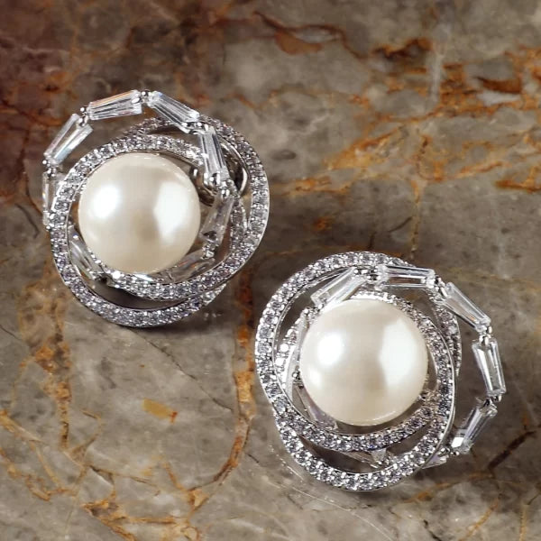 Nira Pearl Earrings