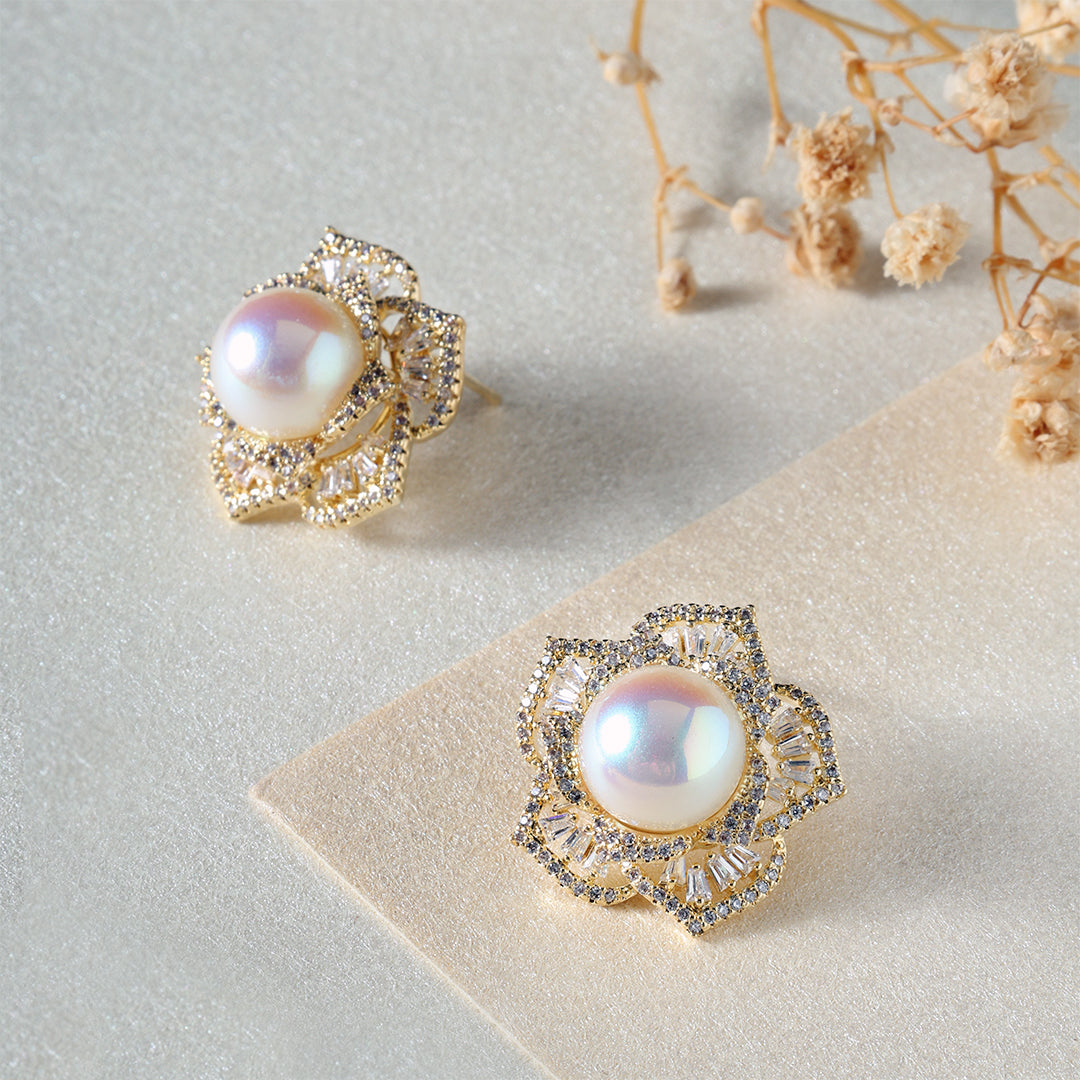 Noor Pearl Earrings Gold