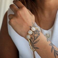 White Daria Flower Bracelet