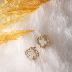 White MOP Clover Earrings-Gold